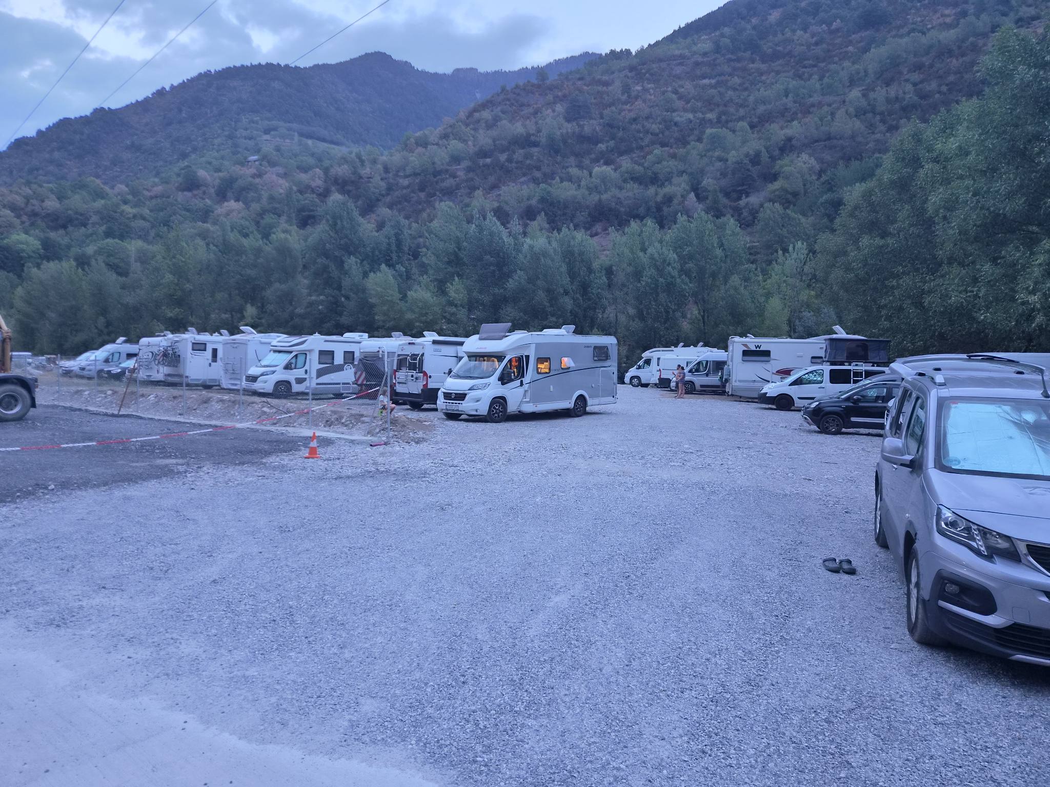 parking caravanas de Bielsa — photo 2