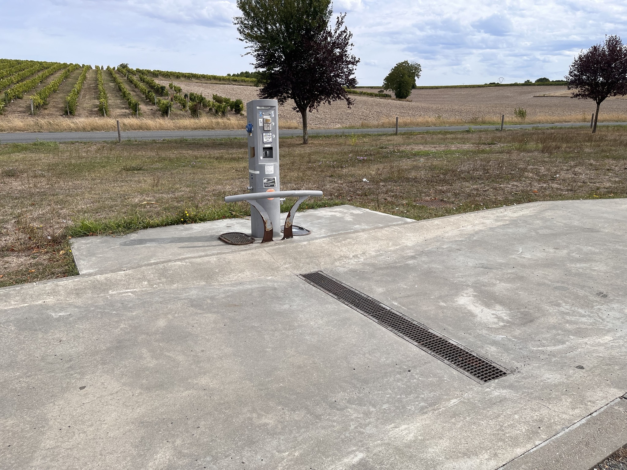 Parking — photo 1