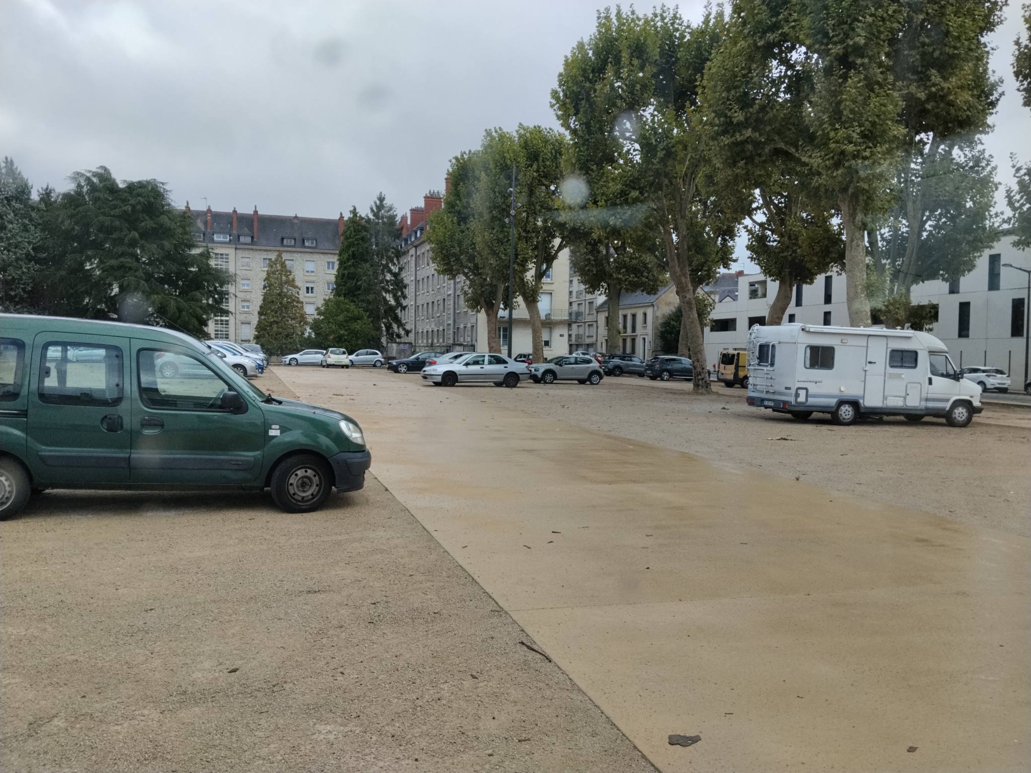 parking Marc Leclerc — photo 1