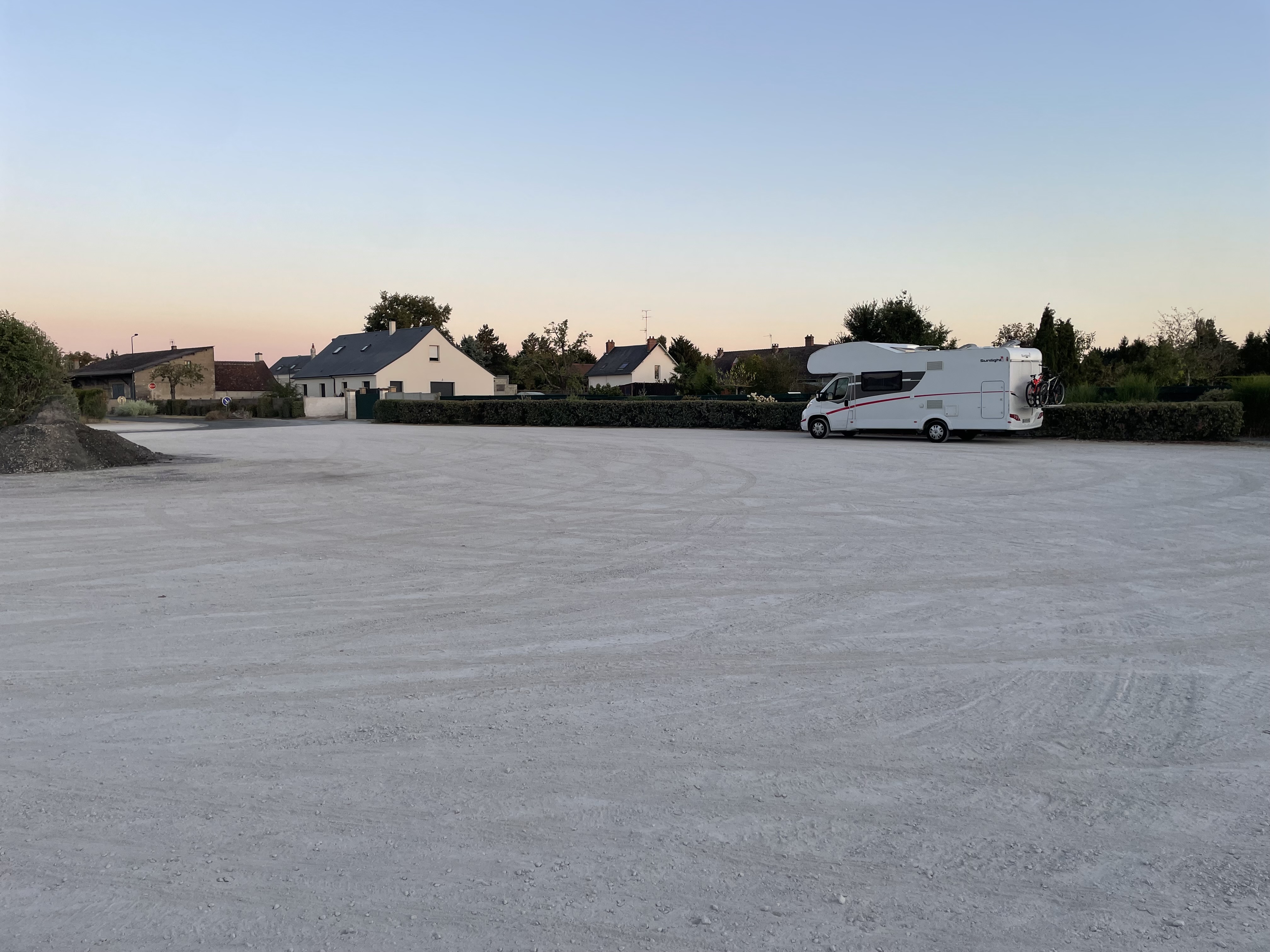Parking — photo 2