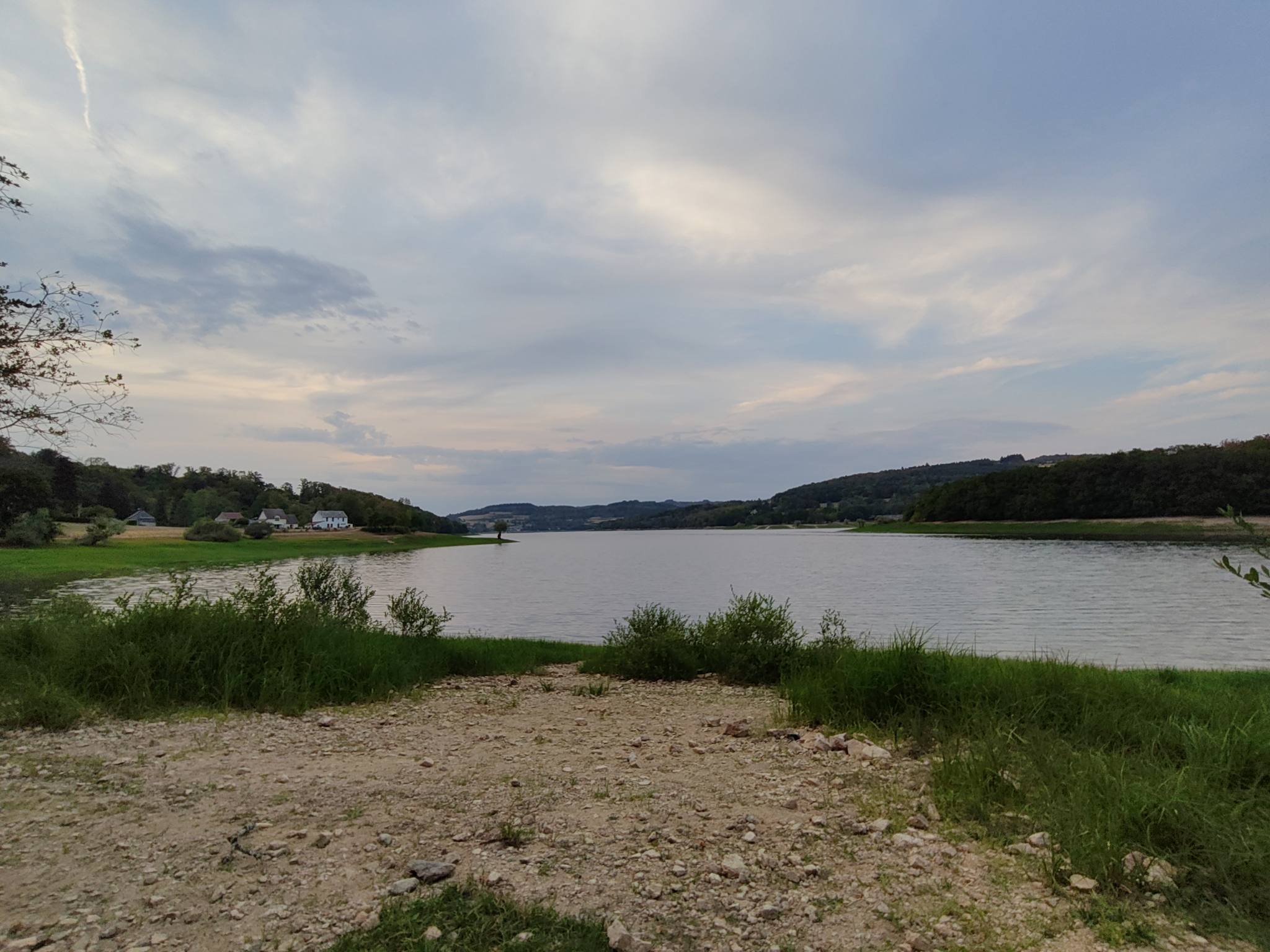 les pieds dans l'eau — photo 1