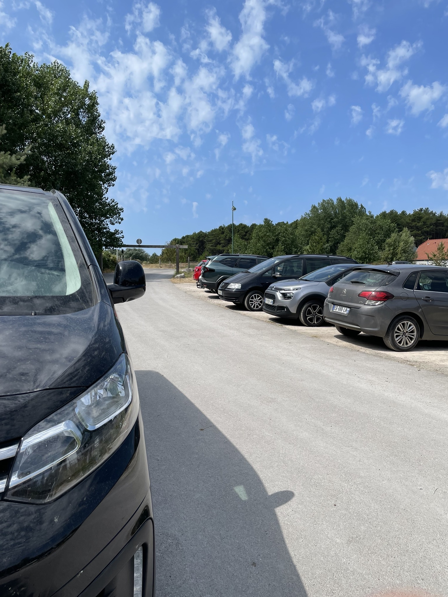 Parking — photo 1